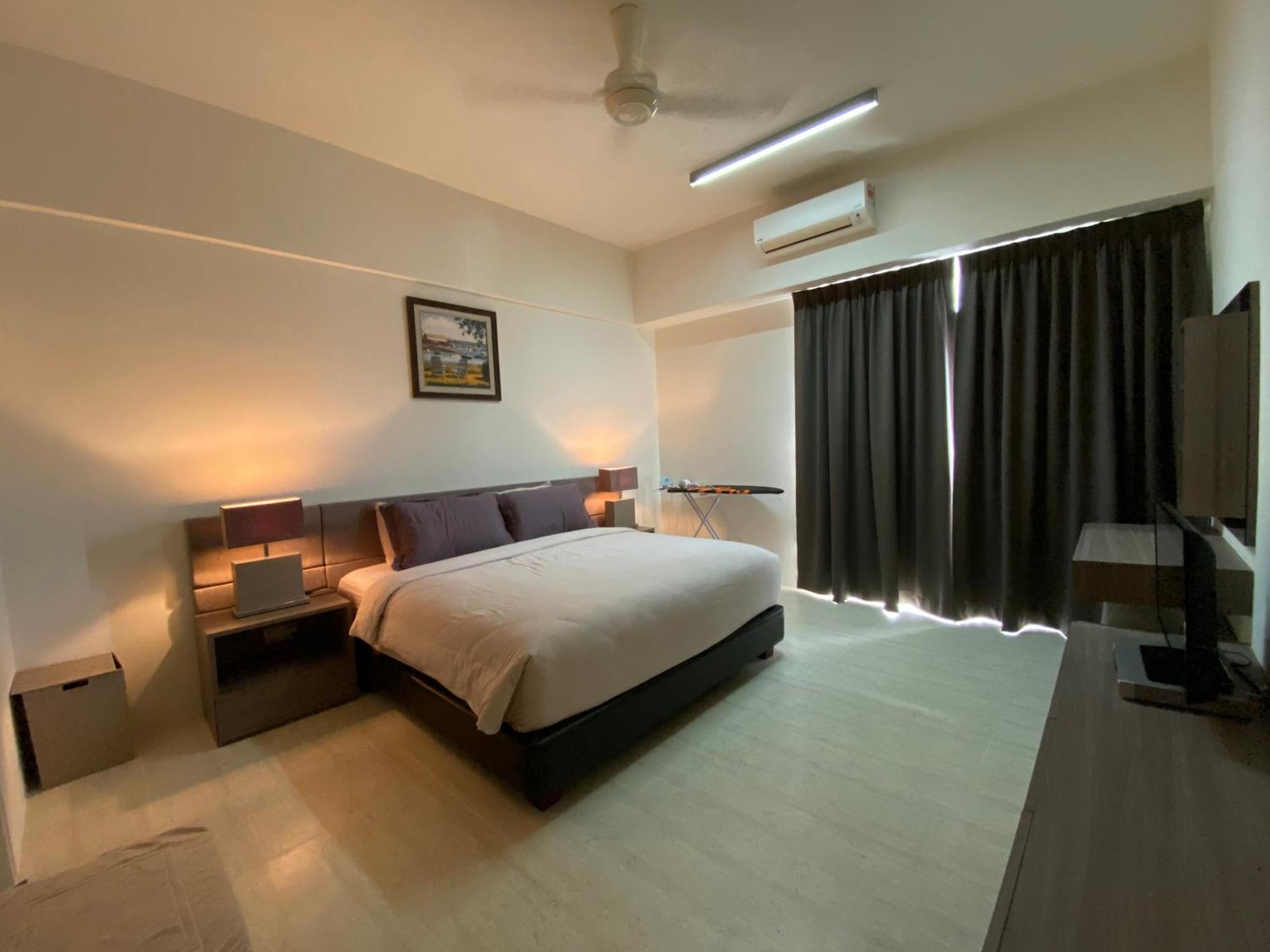 By The Sea @ Cozy Beachfront Home Batu Ferringhi Extérieur photo