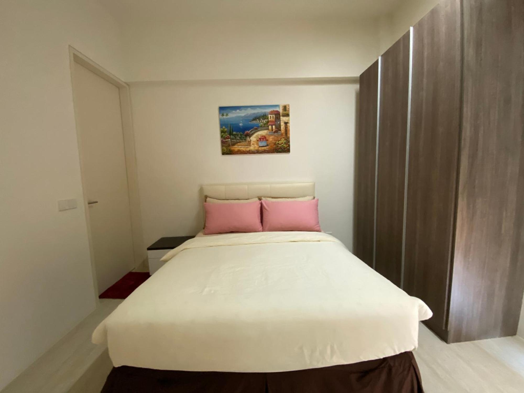 By The Sea @ Cozy Beachfront Home Batu Ferringhi Extérieur photo